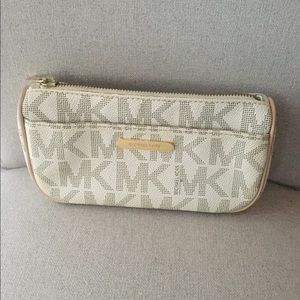 Michael Kors Makeup Bag